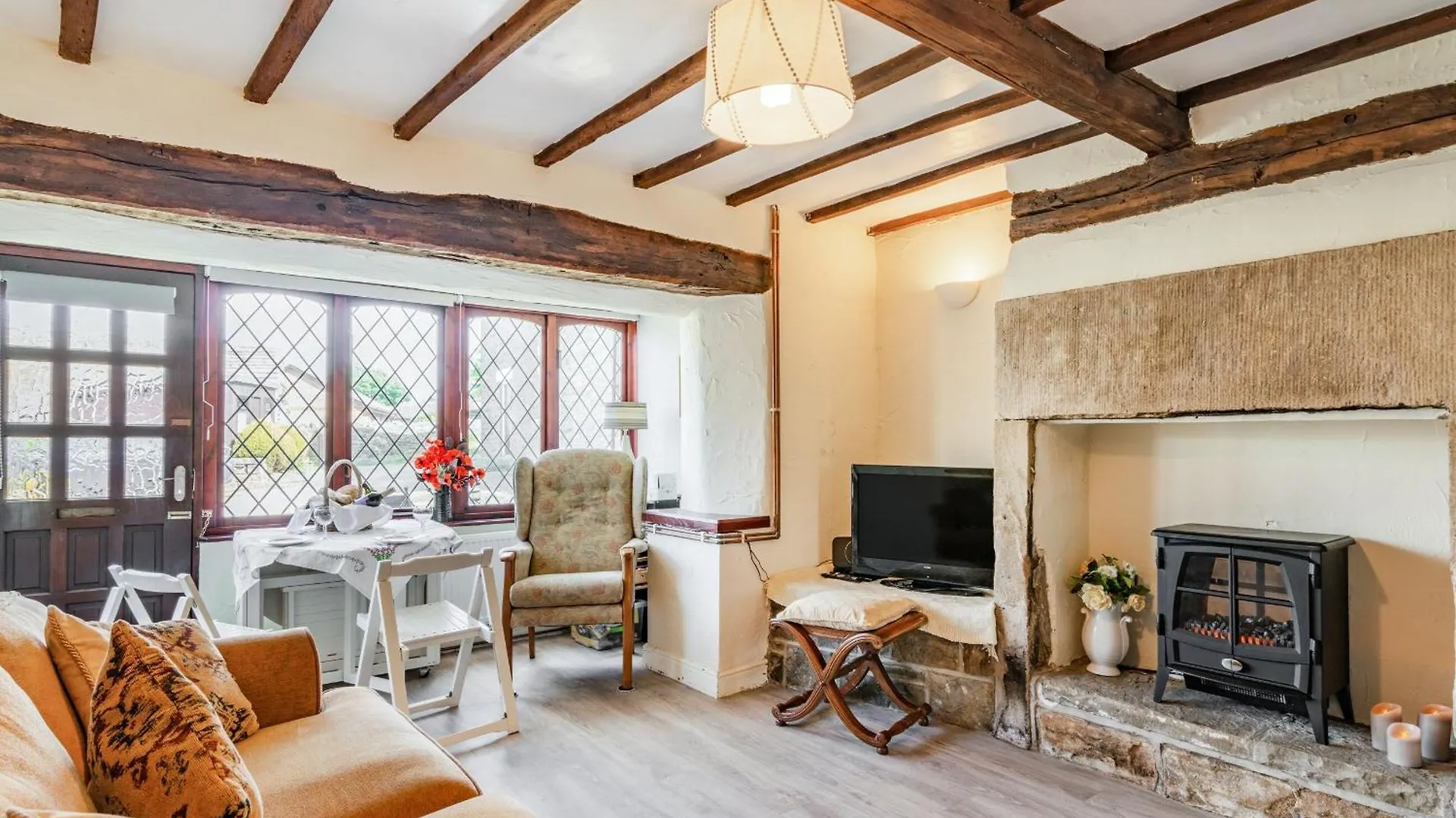 Halcyon Cottage Deepcar Tatil Evi